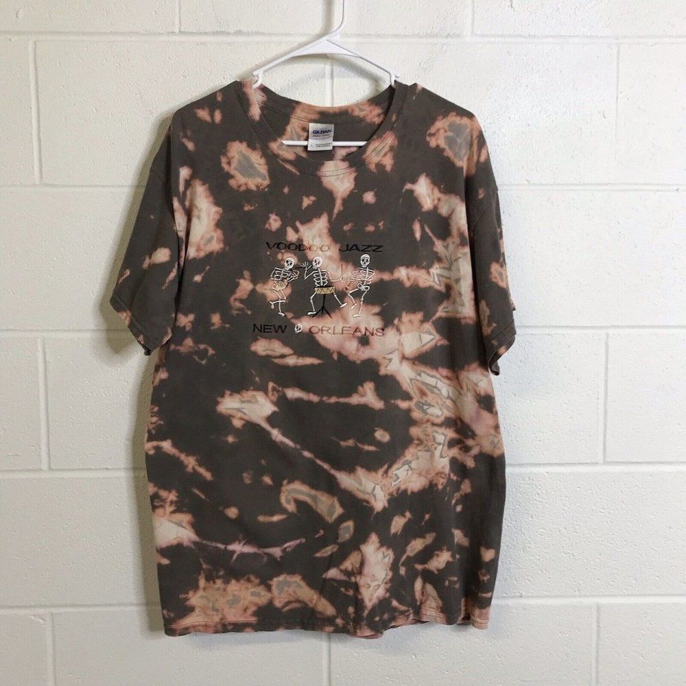 Gildan Heavy Cotton VooDoo Jazz New Orleans T-Shirt Large Tie Dye !00% Cotton